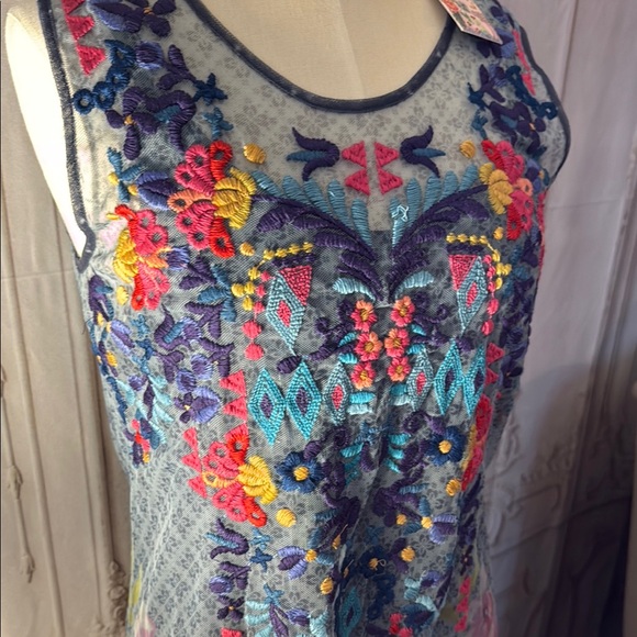 Johnny WasEmbellished Midi Dress
